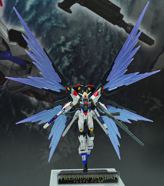 「HG ストフリ弐式」に「サンドロック改」、ガンダム45周年の「初音ミク×ダブルオーガンダム」フィギュアまで新作目白押し！【イベントレポート】