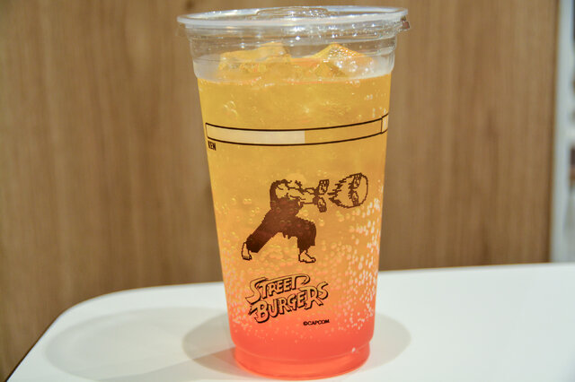 「ストリートファイター」×マクドナルド！ リュウ、春麗、ケンのバーガーは、味も包装紙のデザインも見どころ満載【試食会レポ】
