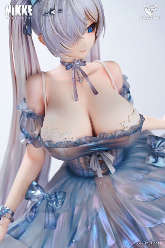 12万円超えの大迫力太もも！『勝利の女神：NIKKE』よりシンデレラが「ガラスのプリンセス」姿で1/4スケールスタチュー化