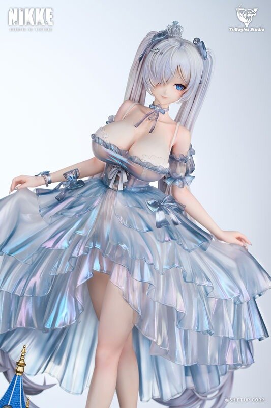 12万円超えの大迫力太もも！『勝利の女神：NIKKE』よりシンデレラが「ガラスのプリンセス」姿で1/4スケールスタチュー化