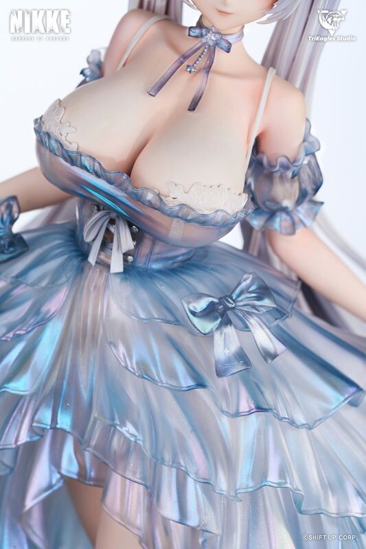 12万円超えの大迫力太もも！『勝利の女神：NIKKE』よりシンデレラが「ガラスのプリンセス」姿で1/4スケールスタチュー化