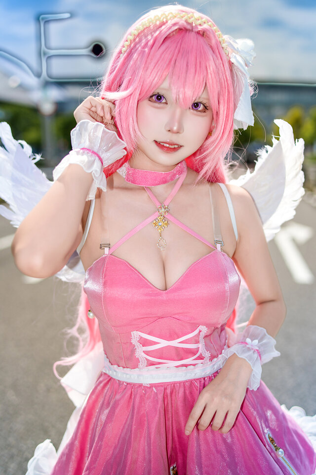 ドロシー『勝利の女神:NIKKE』/reo(X:@reo_cosplay)