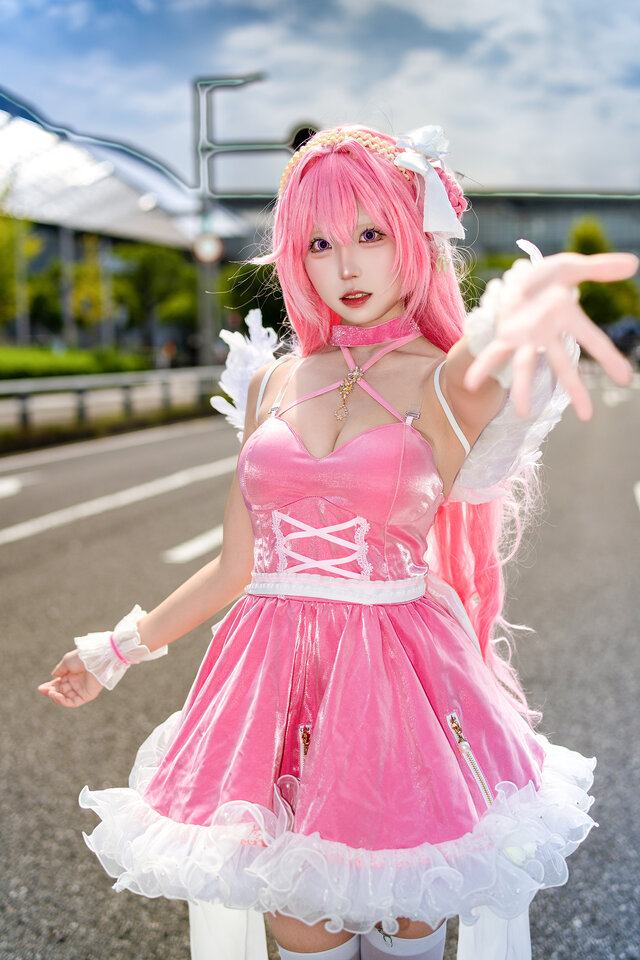 ドロシー『勝利の女神:NIKKE』/reo(X:@reo_cosplay)