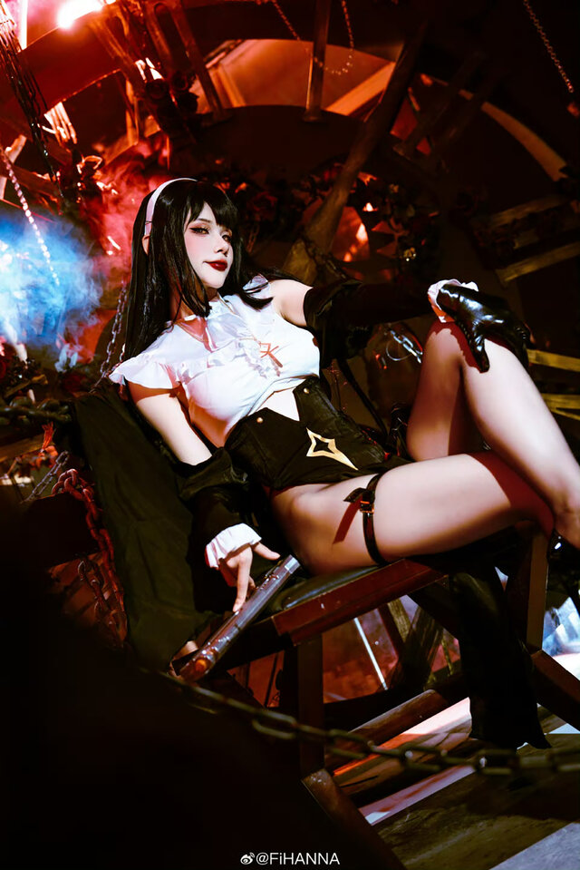 シスター／FiHANNA（Weibo：@FiHANNA）