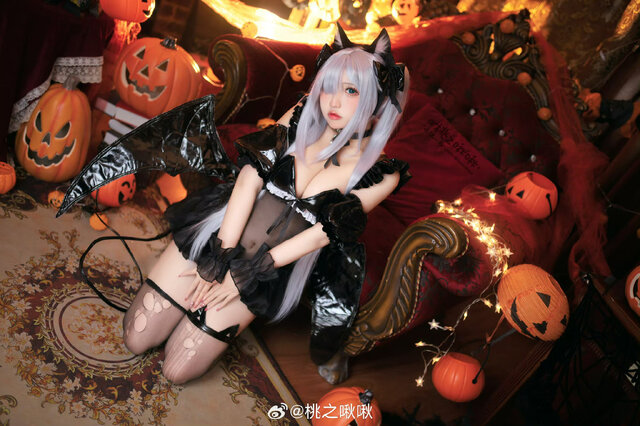 ジェーナス『アズールレーン』／桃之啾啾（Weibo：@桃之啾啾）