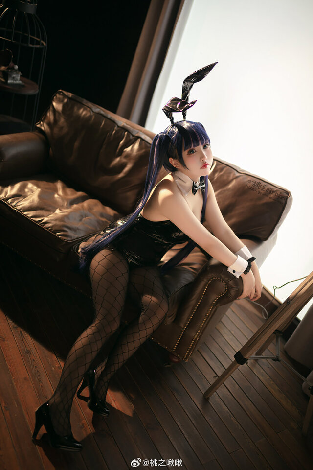 バニーガール／桃之啾啾（Weibo：@桃之啾啾）