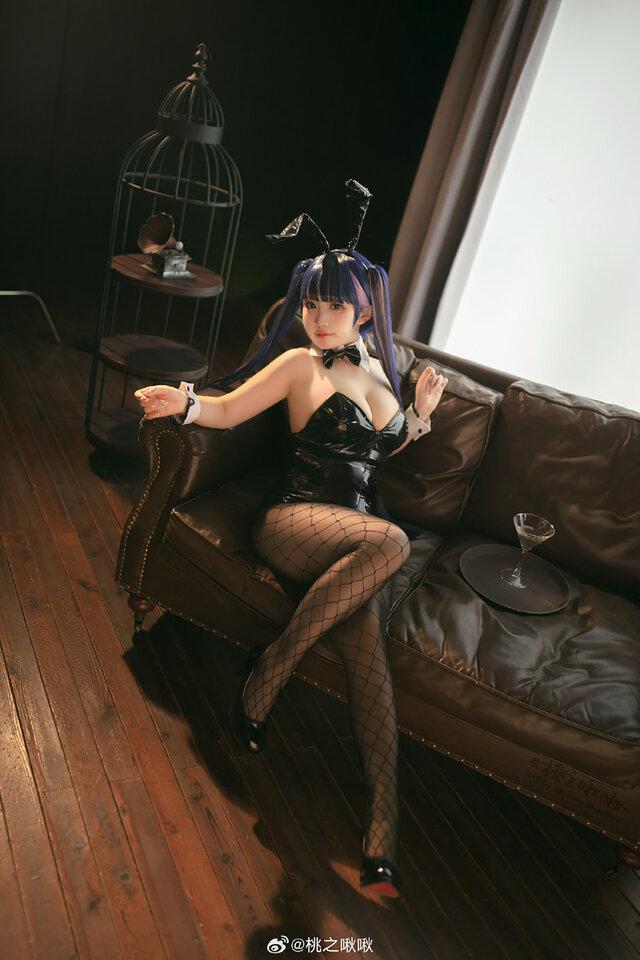 バニーガール／桃之啾啾（Weibo：@桃之啾啾）