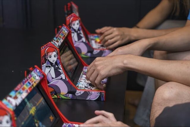 スイッチがアーケード筐体に早変わり！？自宅でゲーセン気分が味わえる「レトロアーケードドック」、クラファン開始4分で目標金額達成