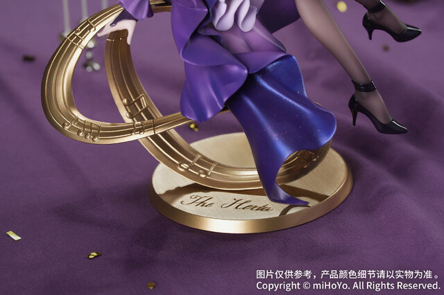 『崩壊：スターレイル』から「マダム・ヘルタ」がフィギュア化！メタリック塗装の台座は楽譜をかたどったレリーフ仕様