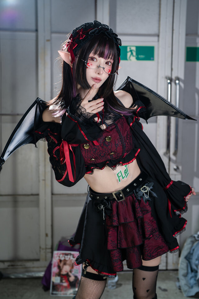 創作サキュバス／ななぴんく（X：@nanapink_japan）