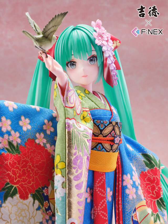 お値段約20万円の「初音ミク」日本人形フィギュアが可憐で美しい…！イラストレーター・藤ちょこ氏による描き下ろしイラストをもと立体化