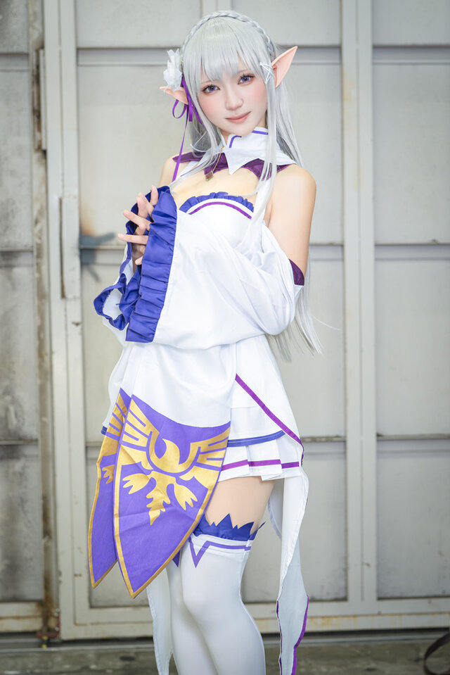 エミリア「Re:ゼロから始める異世界生活」／猫宮ハルナ（X：@Hapinachan_cos）