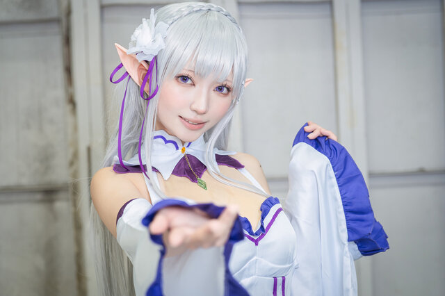 エミリア「Re:ゼロから始める異世界生活」／猫宮ハルナ（X：@Hapinachan_cos）