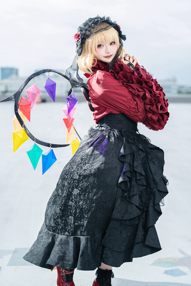 フランドール・スカーレット／とがみ（X：@nonbiricos）