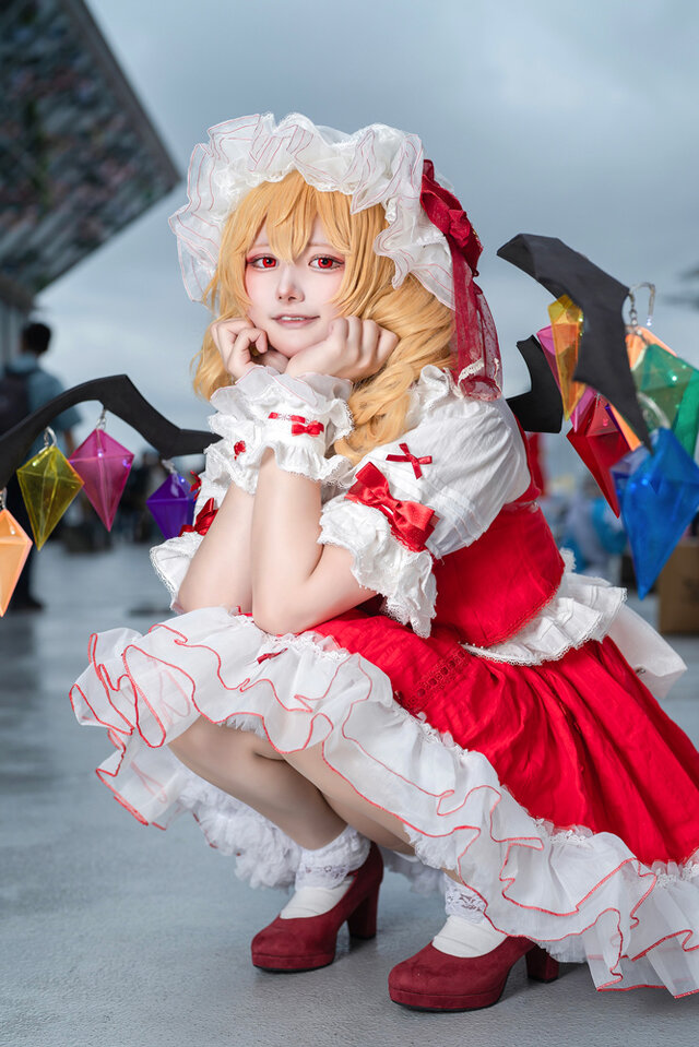 フランドール・スカーレット／さら（X：@sara_cospure）