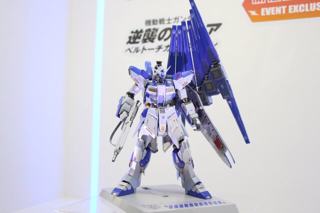 「Hi-νガンダム」新作METAL BUILDの発売スケジュールを見逃さないで！ファンネルの背負い方がνガンダムを思わせる“2026（仮）Ver.”
