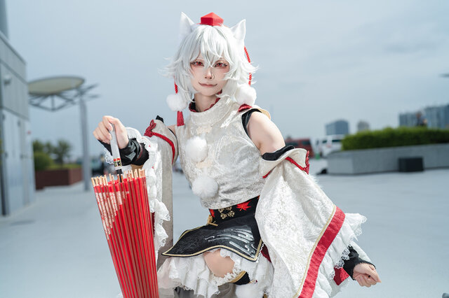 犬走椛／あんころもっち（X：@Motti_cos）