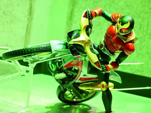 「ウルトラマン」&「仮面ライダー」シリーズが勢揃い!「TAMASHII NATION 2025」フォトレポート【特撮編】
