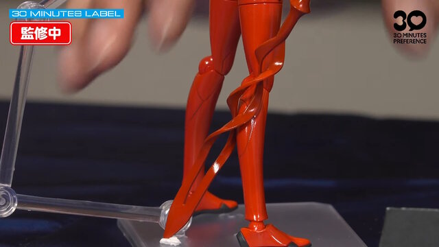 ヱヴァ新劇場版より「30MP 式波・アスカ・ラングレー(プラグスーツVer.)」プラモが発表！ドキッとする座りポーズも再現可能