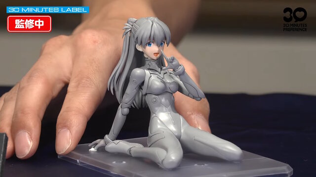 ヱヴァ新劇場版より「30MP 式波・アスカ・ラングレー(プラグスーツVer.)」プラモが発表！ドキッとする座りポーズも再現可能