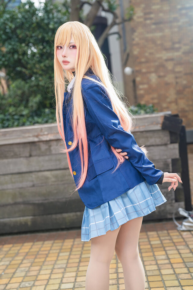 喜多川海夢「その着せ替え人形は恋をする」／百瀬ｻｸ（X：@ouran_sakura__）