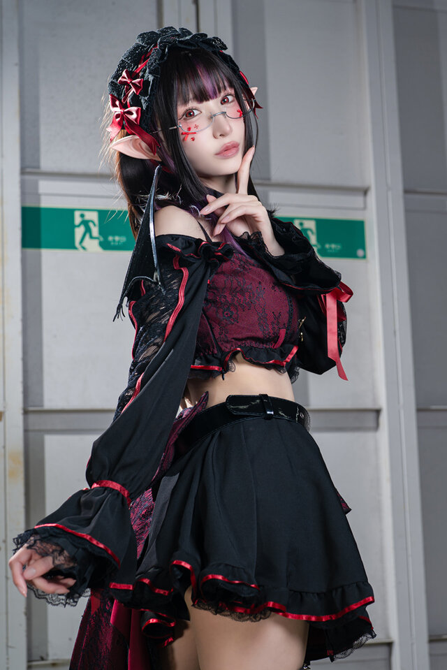 創作サキュバス／ななぴんく（X：@nanapink_japan）