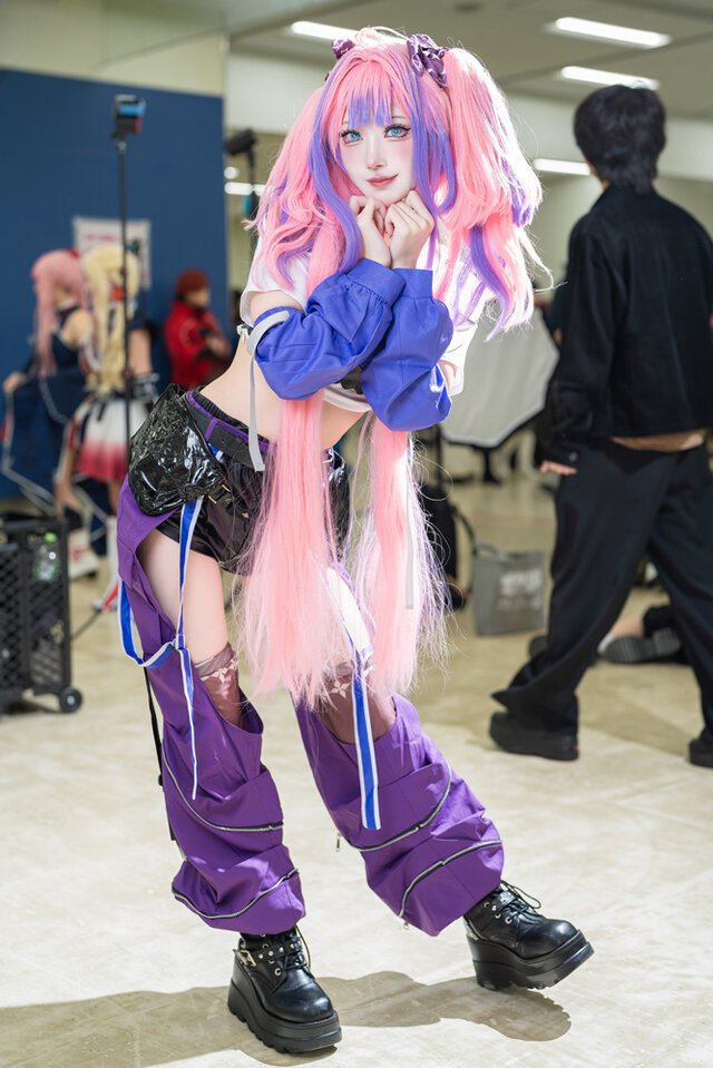 綺々羅々ヴィヴィ「ホロライブ」／壱村 あん（X：@ancho_cos）