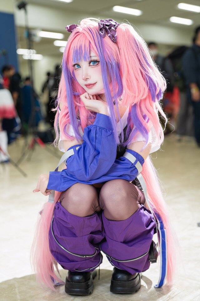 綺々羅々ヴィヴィ「ホロライブ」／壱村 あん（X：@ancho_cos）