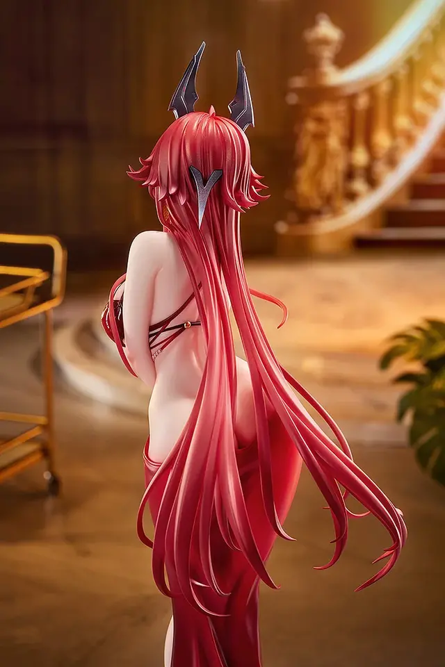 ジャケットを脱ぐとセクシーな背中が露わに…!『勝利の女神:NIKKE』より「レッドフード」フィギュアが予約受付開始