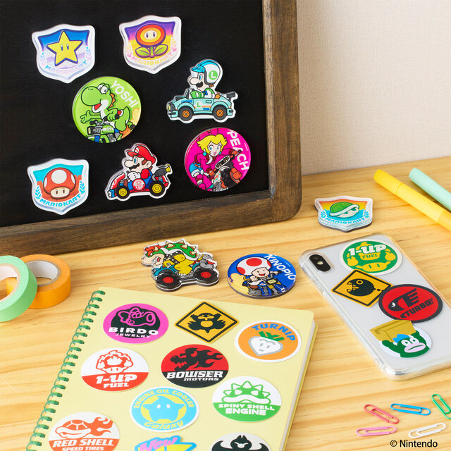 『マリオカート ワールド』カートに乗ったキャラクターなどアクリル製マグネット全20種!ゲーム内に登場する“ステッカー”も1枚付属