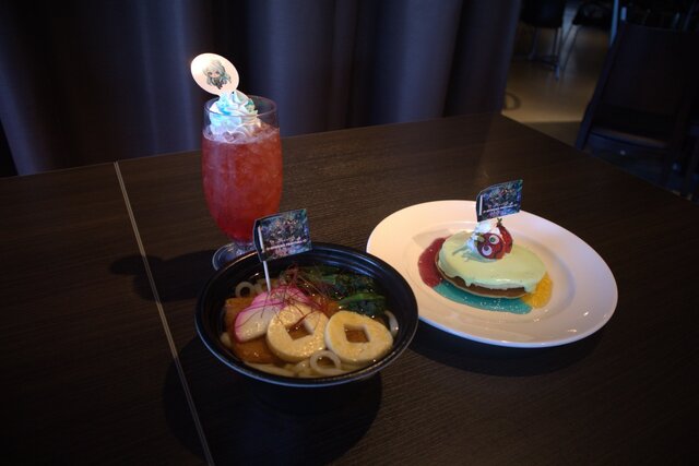 お台場がストライカーの聖地に！コラボグッズ盛りだくさんの「ジョイポリス×モンスターストライク STRIKER FESTIVAL」レポート