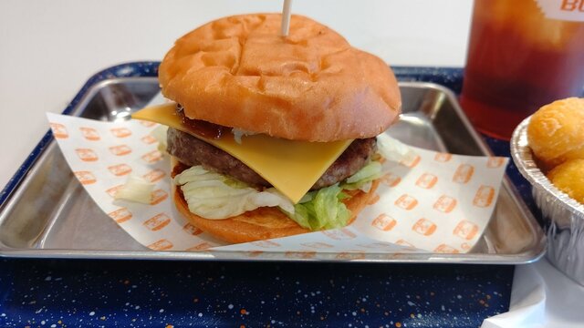 ニンテンドーミュージアムがライトアップ！アートギャラリーや『マリオ』40周年記念イベントなど期間限定施策を見てきました【レポート】