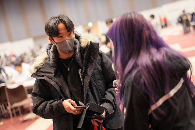 カートン買いで300万円！？2025年は「“推し”カードゲーム」にいくら使いましたか？【特別企画】