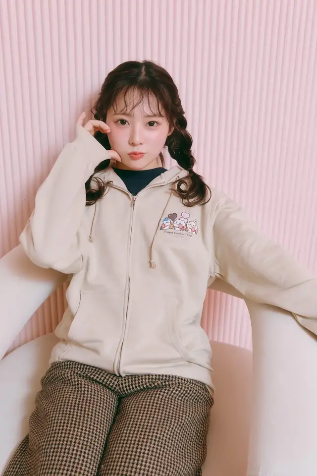 “ラ～ブ…”な「ちいかわ」たち！ バレンタインデザイン全2種が、期間限定でTalking Heads ODMに登場