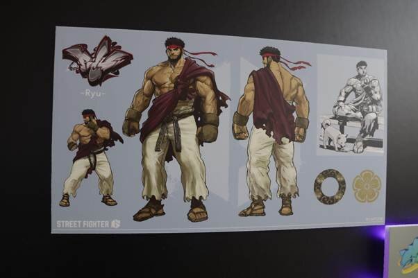 試合前の「春麗」と記念撮影！アニメイト秋葉原で開催中の『ストリートファイター6』 animate STAGEを現地レポート