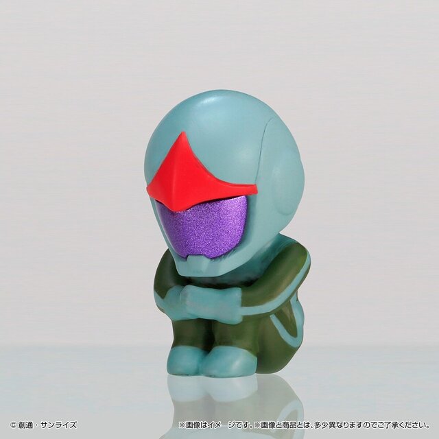 アムロ、シャアたちの哀愁漂う体育座り…ガシャポン「機動戦士ガンダム まちぼうけ」に「ノーマルスーツの場合」が新登場！