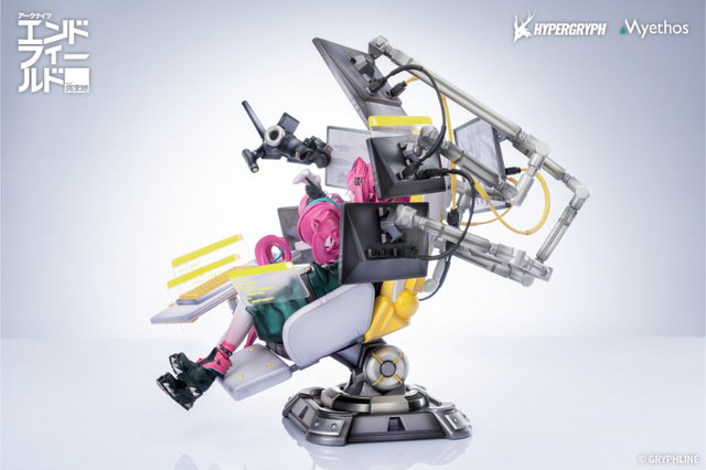 自分好みの空間を演出！『アークナイツ：エンドフィールド』より「イヴォンヌ」が、ディスプレイに囲まれて座る姿で立体化