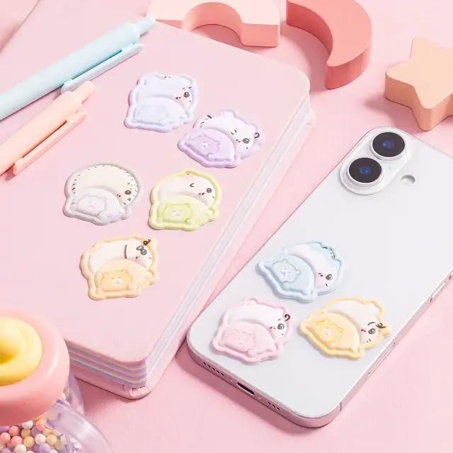 おしりもっちりフレークシールも！「ちいかわベビー」第2弾追加グッズに、ハイハイする姿が愛らしいフィギュアなど4アイテム