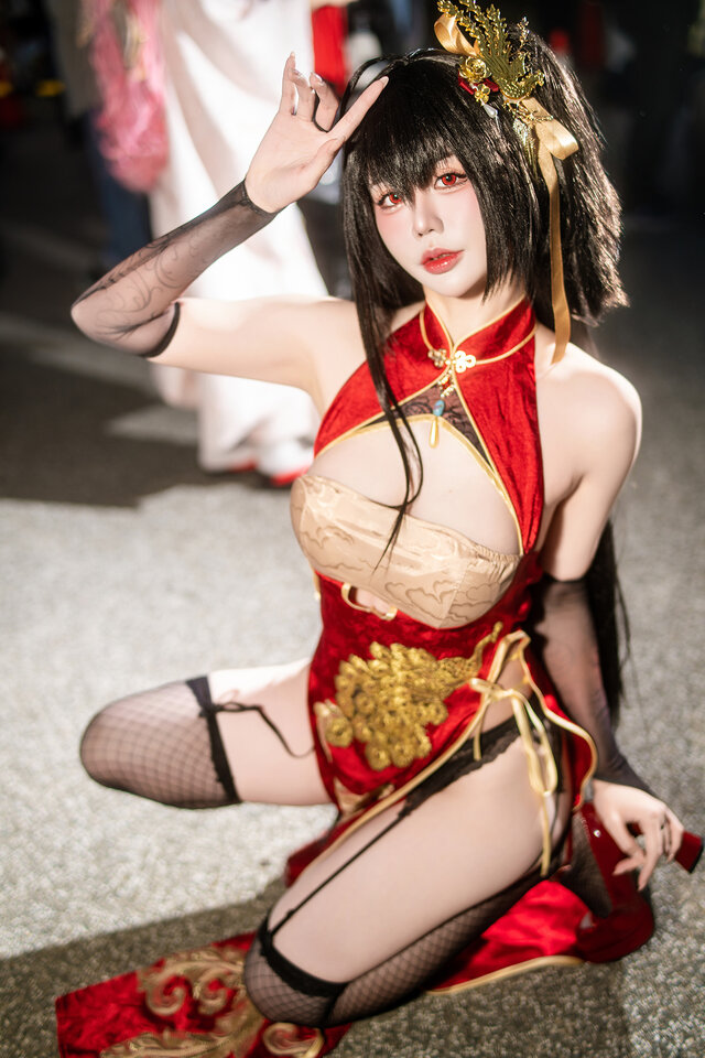 大鳳『アズールレーン』／TAKO（Instagram：takochabuu）