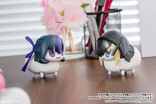 『勝利の女神：NIKKE』謎生物「DORO」が電動ホビーに！ “専用ドッグラン”と共に登場ーシークレットは「金のDORO」