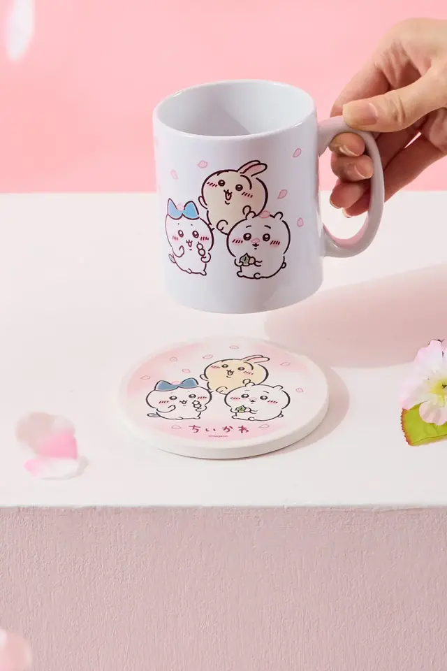 お花見しよッ！「ちいかわ」“わ～い・・・”とはしゃぐハチワレたちなど春デザイン全4種がTalking Heads ODMに追加