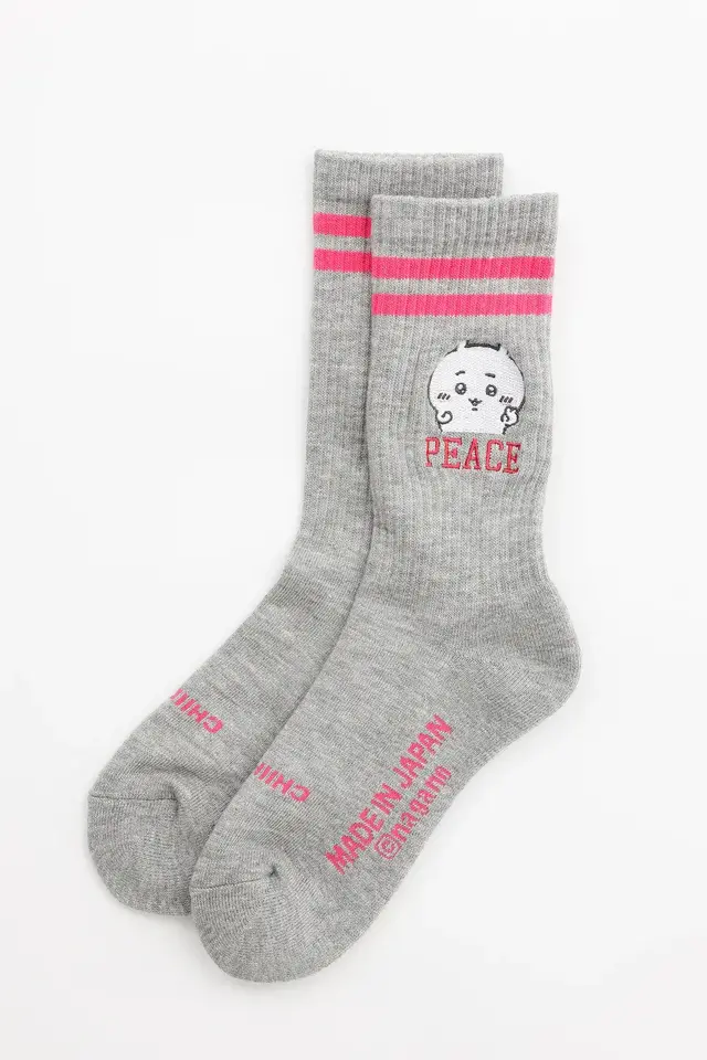 「ちいかわ」着回しできる新作アパレルがトーキングヘッズに登場！「Robert P.Miller」デイリーTシャツや、リラックスウェアのセットアップも