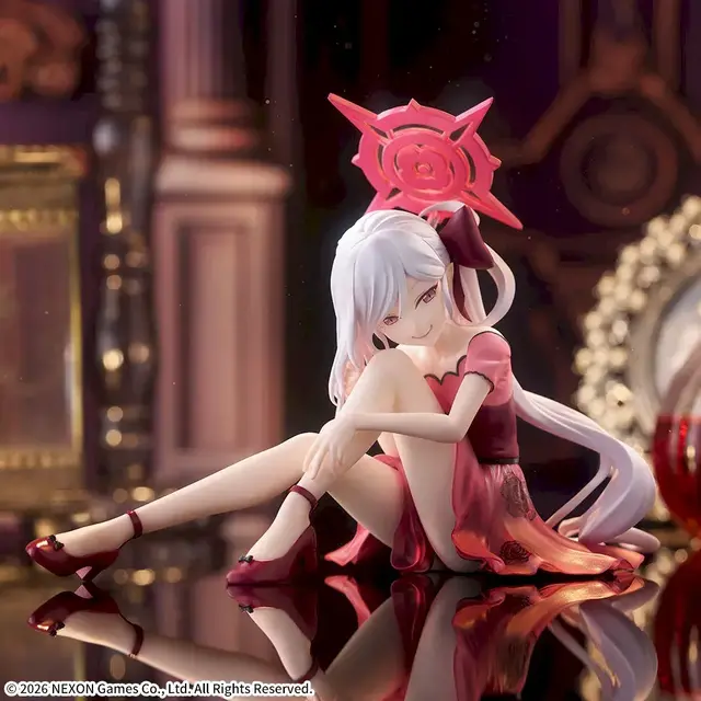 煌びやかなドレス&妖艶座り姿…！『ブルアカ』より「ムツキ」「アル」がオリジナル衣装でプライズフィギュア化