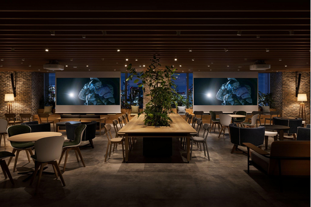 コジプロの創造はここから生まれる！「コジマプロダクション」スタジオ潜入レポート。ルーデンスからカフェテリアまで、オフィスなのに世界観作り込みがスゴい【特集】