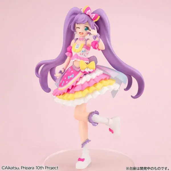 「アイカツ！×プリパラ THEMOVIE」劇中衣装を再現した真中らぁらフィギュアが予約開始！
