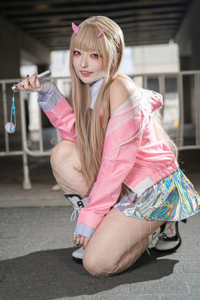バイパー『勝利の女神:NIKKE』／八神れい（X：@Yagayagarei）