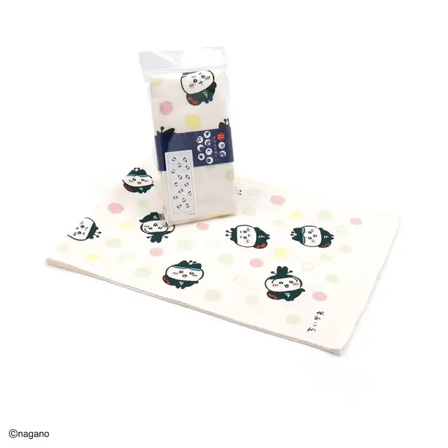 「ちいかわ」いろんなモチーフに扮した姿が可愛い！新作タオル手ぬぐいから「カレーのお供」「テントウムシ」「なみなみ」の全3種