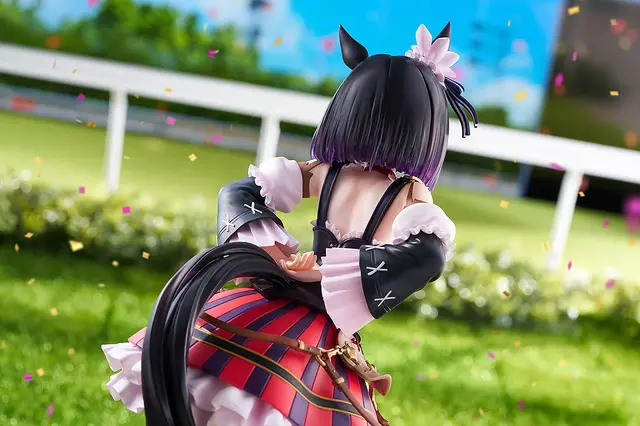 『ウマ娘』勝負服の「エイシンフラッシュ」が、“勝利ポーズ”で立体化!前かがみから見せる澄んだ眼差しと微笑みにドキドキ