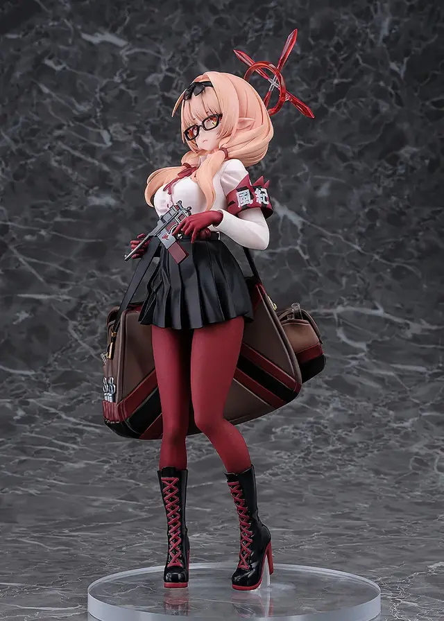 レギンスで魅せるふとももに惹かれる…!『ブルアカ』より、制服姿の「チナツ」1/7スケールフィギュアが予約受付開始