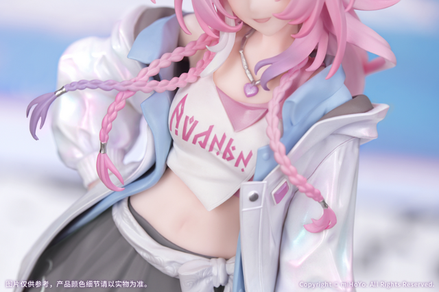 パール調のアウターから魅せるおへそ…！『崩壊：スターレイル』より「キュレネ 素敵な休日 Ver.」1/8スケールフィギュアが予約受付中